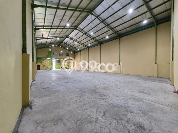 KAWASAN PREMIUM! Gudang Kawasan Periuk, Luas 1710m², Akses Strategis KAWASAN PREMIUM! Gudang Kawasan Periuk, Luas 1710m², Akses Strategis