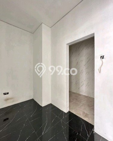 Kantor Dijual di Prime Area Jakarta Timur Luas 755m2 Kantor Dijual di Prime Area Jakarta Timur Luas 755m2
