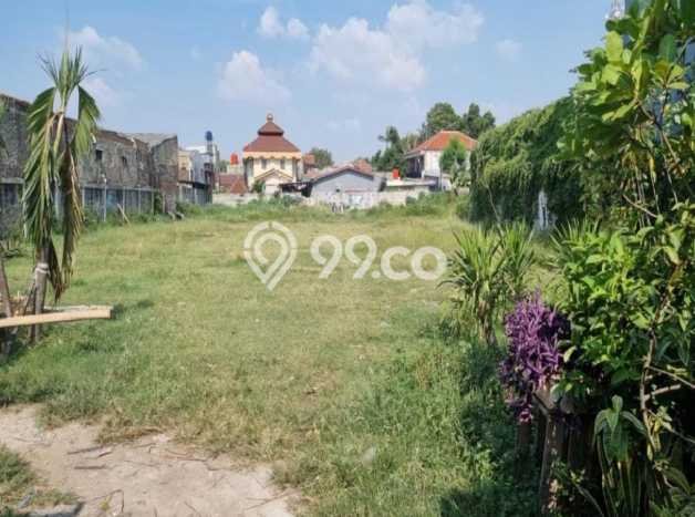 Tanah Dijual di Jakarta Barat Seluas 3672m2 Strategis Tanah Dijual di Jakarta Barat Seluas 3672m2 Strategis