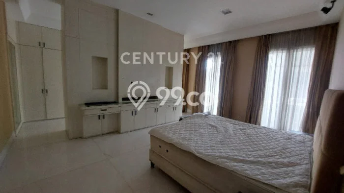 Rumah Kontrakan Jakarta Selatan LT 500m2 LB 800m2 Kawasan Pondok Indah Rumah Kontrakan Jakarta Selatan LT 500m2 LB 800m2 Kawasan Pondok Indah