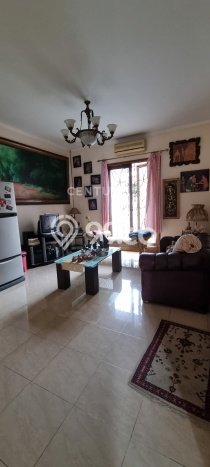 HOT LISTING! Rumah Siap Huni area Ciputat, Luas 306m² LB 380m² HOT LISTING! Rumah Siap Huni area Ciputat, Luas 306m² LB 380m²