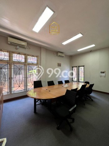 Unit Kantor Dijual di Jakarta Selatan LT 975m2 & LB 780m2 Unit Kantor Dijual di Jakarta Selatan LT 975m2 & LB 780m2