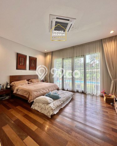 Rumah Mewah LB 650m2 Siap Pakai Desain Elegan di Kemang, Jakarta Selatan Rumah Mewah LB 650m2 Siap Pakai Desain Elegan di Kemang, Jakarta Selatan
