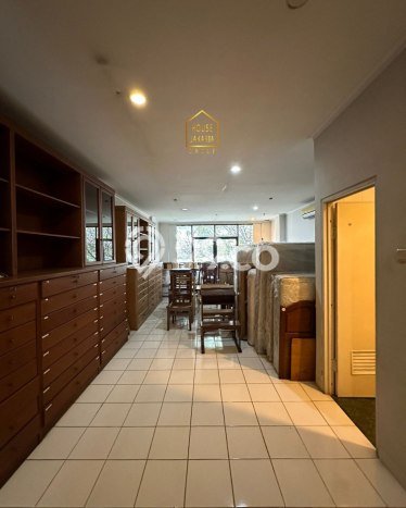 Ruko Dijual Lokasi Emas di Kebayoran Baru Luas 2000m2 Ruko Dijual Lokasi Emas di Kebayoran Baru Luas 2000m2