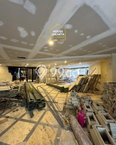 Rumah Mewah LB 2100m2 Siap Pakai Desain Elegan di Pondok Indah, Jakarta Selatan Rumah Mewah LB 2100m2 Siap Pakai Desain Elegan di Pondok Indah, Jakarta Selatan