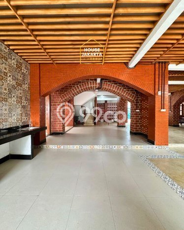 Komersial Bagus Dijual LB 1000m2 Lokasi Strategis Jakarta Selatan Area Cocok untuk Bisnis Komersial Bagus Dijual LB 1000m2 Lokasi Strategis Jakarta Selatan Area Cocok untuk Bisnis