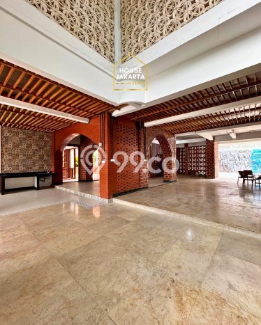 Komersial Bagus Dijual LB 1000m2 Lokasi Strategis Jakarta Selatan Area Cocok untuk Bisnis Komersial Bagus Dijual LB 1000m2 Lokasi Strategis Jakarta Selatan Area Cocok untuk Bisnis