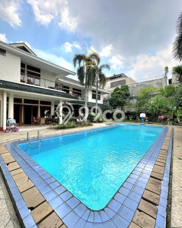 Hunian Mewah LB 800m2 Siap Huni Desain Elegan di Kemang, Jakarta Selatan Hunian Mewah LB 800m2 Siap Huni Desain Elegan di Kemang, Jakarta Selatan