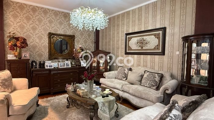 Dijual Rumah Premium dengan Fasilitas Sekitar Lengkap di Cilandak, Jakarta Selatan Dijual Rumah Premium dengan Fasilitas Sekitar Lengkap di Cilandak, Jakarta Selatan