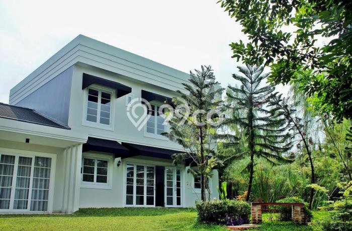 Rumah Mewah LB 430m2 Siap Huni Desain Elegan di Pangkalan Jati, Depok Rumah Mewah LB 430m2 Siap Huni Desain Elegan di Pangkalan Jati, Depok