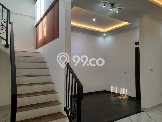 Rumah Mewah LB 330m2 Siap Pakai Desain Elegan di Sektor 2 - Bintaro, Jakarta Selatan Rumah Mewah LB 330m2 Siap Pakai Desain Elegan di Sektor 2 - Bintaro, Jakarta Selatan