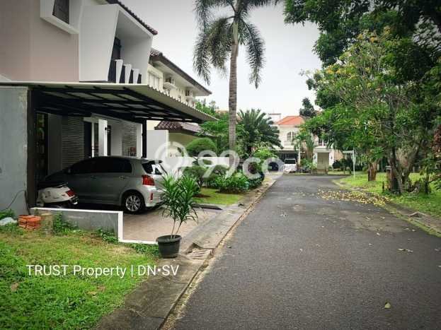 Ready to Use! Premium House LT 196m2 Desain Elegan di Sektor 9-Bintaro Ready to Use! Premium House LT 196m2 Desain Elegan di Sektor 9-Bintaro