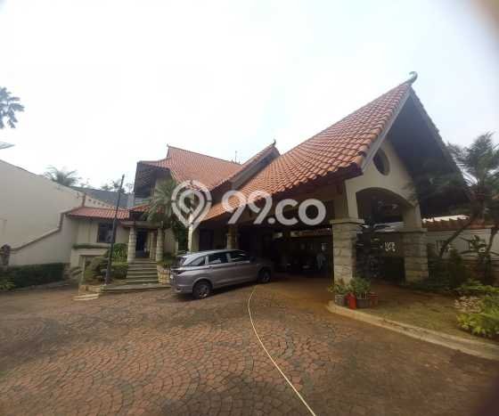 Rumah Elit Modern Tanpa Renovasi di Pondok Indah Jakarta Selatan Rumah Elit Modern Tanpa Renovasi di Pondok Indah Jakarta Selatan
