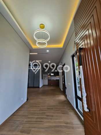 Rumah Mewah Siap Huni LT 159m2 di BSD, Tangerang Selatan Rumah Mewah Siap Huni LT 159m2 di BSD, Tangerang Selatan