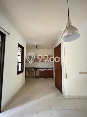 Rumah Luxury Modern Tanpa Renovasi di BSD Tangerang Rumah Luxury Modern Tanpa Renovasi di BSD Tangerang