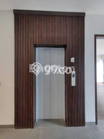Jual Rumah Luas Megah Dengan View Eksklusif di Alam Sutera, Tangerang Jual Rumah Luas Megah Dengan View Eksklusif di Alam Sutera, Tangerang