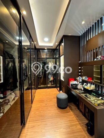 Rumah Elit LB 600m2 Siap Huni Desain Elegan di Gading Serpong, Tangerang Rumah Elit LB 600m2 Siap Huni Desain Elegan di Gading Serpong, Tangerang
