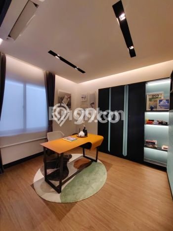 Jual Rumah Mewah Elegan Dengan View Eksklusif di Gading Serpong, Tangerang Jual Rumah Mewah Elegan Dengan View Eksklusif di Gading Serpong, Tangerang