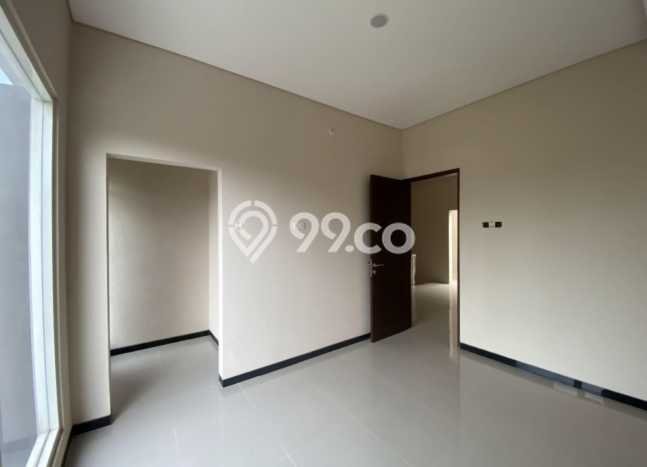 Rumah Strategis Minimalis Lb 158m2 di Rungkut, Surabaya Rumah Strategis Minimalis Lb 158m2 di Rungkut, Surabaya