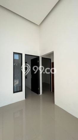 For Sale Rumah 2 Kamar Lokasi Strategis Nyaman dan Strategis di Rungkut For Sale Rumah 2 Kamar Lokasi Strategis Nyaman dan Strategis di Rungkut