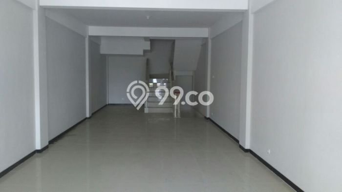 Unit Ruko Disewa Lokasi Rungkut, Surabaya Spesifikasi Luas Bangunan 275m2 Unit Ruko Disewa Lokasi Rungkut, Surabaya Spesifikasi Luas Bangunan 275m2