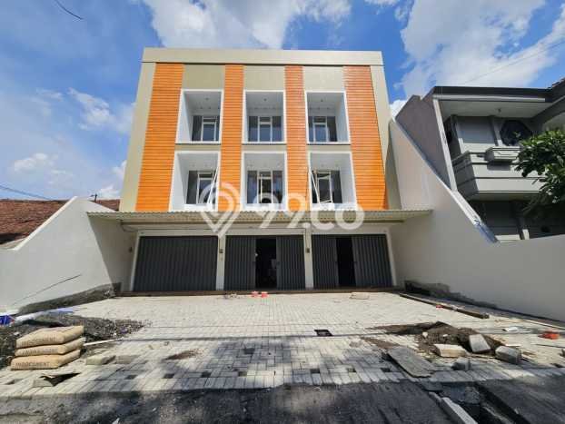 FOR SALE! Ruko di Gayungan Surabaya, LT 126m2, LB 226m2 FOR SALE! Ruko di Gayungan Surabaya, LT 126m2, LB 226m2
