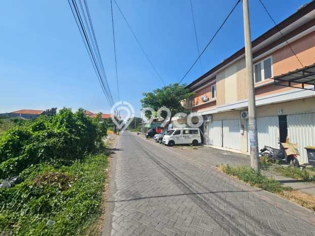 Ruko Dijual di Surabaya LT 70m2 & LB 140m2 Lokasi Terbaik! Ruko Dijual di Surabaya LT 70m2 & LB 140m2 Lokasi Terbaik!