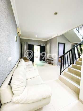 Dijual Rumah Mewah Exclusive di Gayungan, Surabaya Dijual Rumah Mewah Exclusive di Gayungan, Surabaya