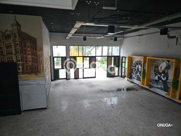 Hot Offer Hunian Mewah Ideal dan Luas di Tegalsari, Surabaya Hot Offer Hunian Mewah Ideal dan Luas di Tegalsari, Surabaya