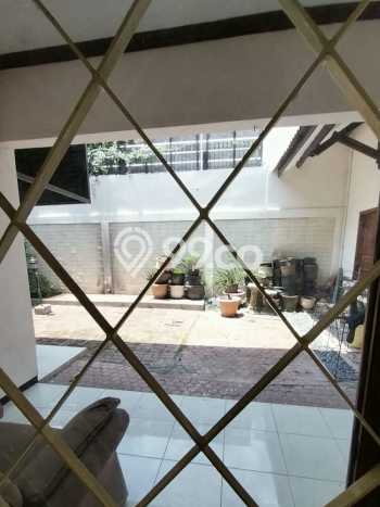 Siap Huni Rumah Mewah 4 Kamar di Rungkut Dekat ke Mana Saja Siap Huni Rumah Mewah 4 Kamar di Rungkut Dekat ke Mana Saja