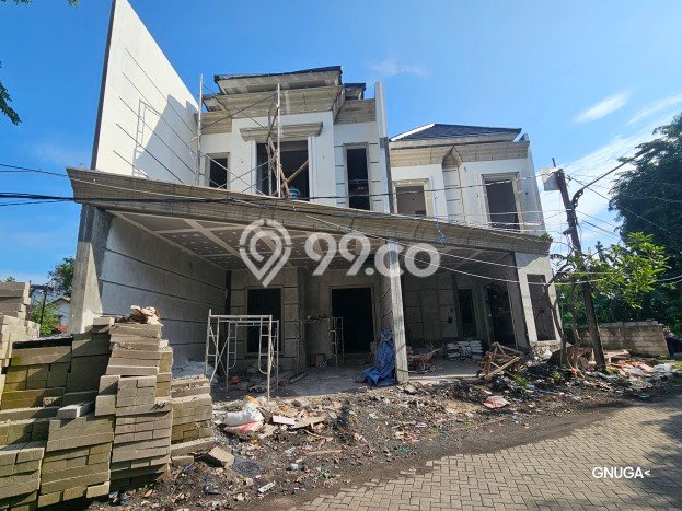 Dijual Hunian Rumah Terawat 3 KT di Panjang Jiwo, Surabaya Dijual Hunian Rumah Terawat 3 KT di Panjang Jiwo, Surabaya