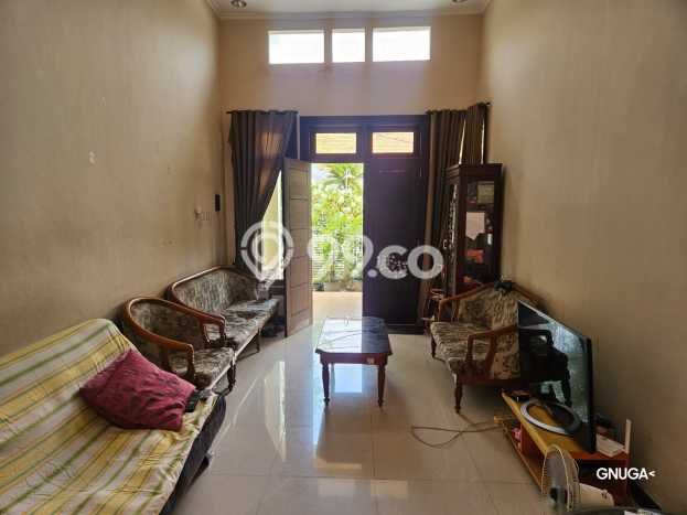 Rumah Strategis Minimalis Lb 150m2 di Rungkut, Surabaya Rumah Strategis Minimalis Lb 150m2 di Rungkut, Surabaya