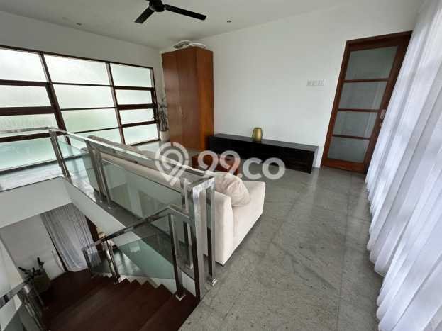 Vila Tenang di , Area 409m2m², Pemandangan Indah sekitar Vila Tenang di , Area 409m2m², Pemandangan Indah sekitar