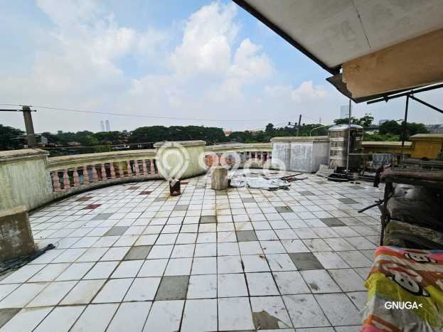 Rumah Bagus Siap Huni Di Gubeng Luas 310m2 Lokasi Strategis Rumah Bagus Siap Huni Di Gubeng Luas 310m2 Lokasi Strategis