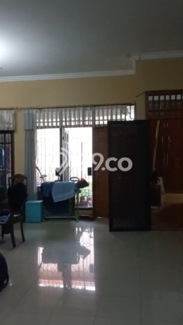 Siap Huni Hunian Elit 8 Kamar di Rungkut Dekat ke Mana Saja Siap Huni Hunian Elit 8 Kamar di Rungkut Dekat ke Mana Saja