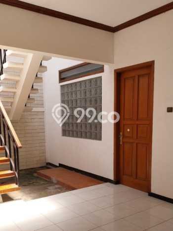 Siap Huni Rumah Mewah 4 Kamar di Rungkut Dekat ke Mana Saja Siap Huni Rumah Mewah 4 Kamar di Rungkut Dekat ke Mana Saja