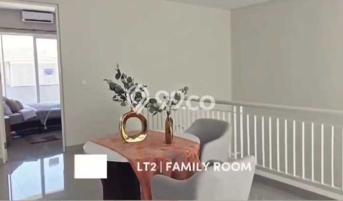 Dijual Rumah Mewah Elegan Dengan View Cantik di Manyar, Surabaya Dijual Rumah Mewah Elegan Dengan View Cantik di Manyar, Surabaya