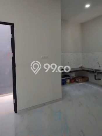 Jual Rumah Strategis Bagus Punya 4 KT di Rungkut Surabaya SHM Jual Rumah Strategis Bagus Punya 4 KT di Rungkut Surabaya SHM