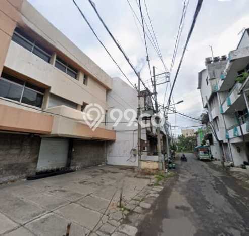Unit Kantor Dijual di Surabaya LT 1117m2 & LB 2060m2 Unit Kantor Dijual di Surabaya LT 1117m2 & LB 2060m2