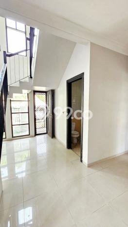Hunian Eksklusif Dijual LT 155m2 di Gayungan, Surabaya Hunian Eksklusif Dijual LT 155m2 di Gayungan, Surabaya