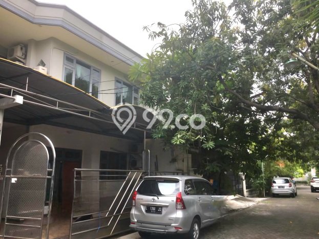 Hunian Cantik Modern Lb 200m2 di Rungkut, Surabaya Hunian Cantik Modern Lb 200m2 di Rungkut, Surabaya