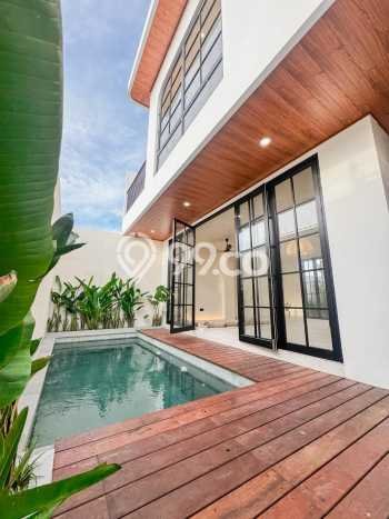 Rumah Luxury Modern Tanpa Renovasi di Canggu Badung Rumah Luxury Modern Tanpa Renovasi di Canggu Badung