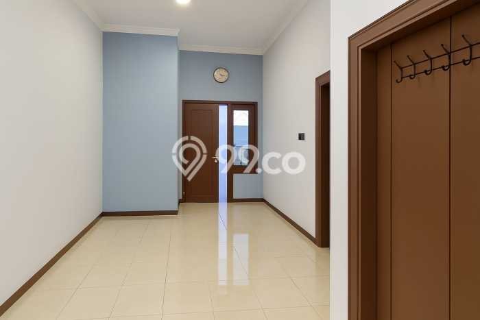 For Sale Rumah 2 Kamar Lokasi Strategis Bagus dan Strategis di Rungkut For Sale Rumah 2 Kamar Lokasi Strategis Bagus dan Strategis di Rungkut