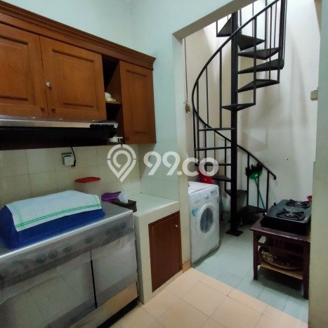 For Sale! Premium House LT 374m2 Desain Elegan di Kampung Rambutan For Sale! Premium House LT 374m2 Desain Elegan di Kampung Rambutan