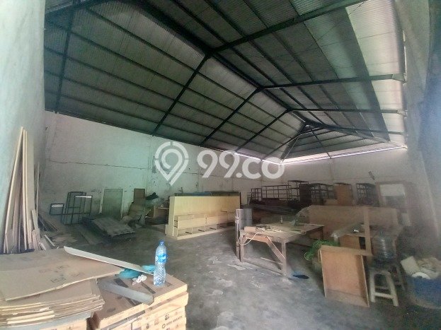 Gudang Disewa di Denpasar dengan LB 700m2 Area Komersial Ramai Gudang Disewa di Denpasar dengan LB 700m2 Area Komersial Ramai