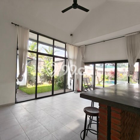 Vila Kawasan , Area 360m2m², Dekat ke Fasilitas Umum Vila Kawasan , Area 360m2m², Dekat ke Fasilitas Umum
