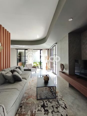 For Sale Vila Kawasan , Area 198m2m², Lingkungan Nyaman For Sale Vila Kawasan , Area 198m2m², Lingkungan Nyaman