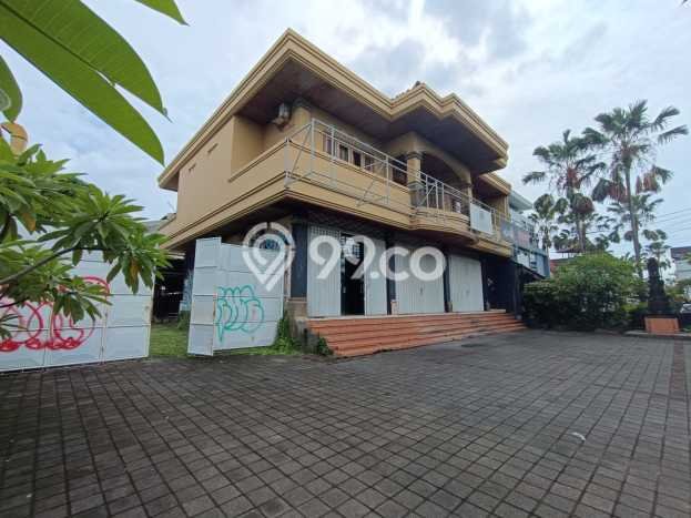 Disewakan Gudang di Kawasan Ramai Sunset Road Luas 1500m2 Disewakan Gudang di Kawasan Ramai Sunset Road Luas 1500m2