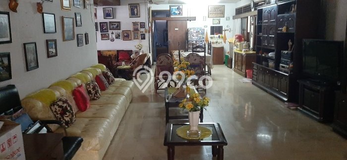 Hunian Mewah LB 250m2 Siap Pakai Desain Elegan di Duren Tiga, Jakarta Selatan Hunian Mewah LB 250m2 Siap Pakai Desain Elegan di Duren Tiga, Jakarta Selatan