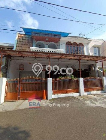 HOT DEAL! Dijual Rumah Premium di Palmerah, Jakarta Barat, Luas Tanah 137m² LB 206m² HOT DEAL! Dijual Rumah Premium di Palmerah, Jakarta Barat, Luas Tanah 137m² LB 206m²